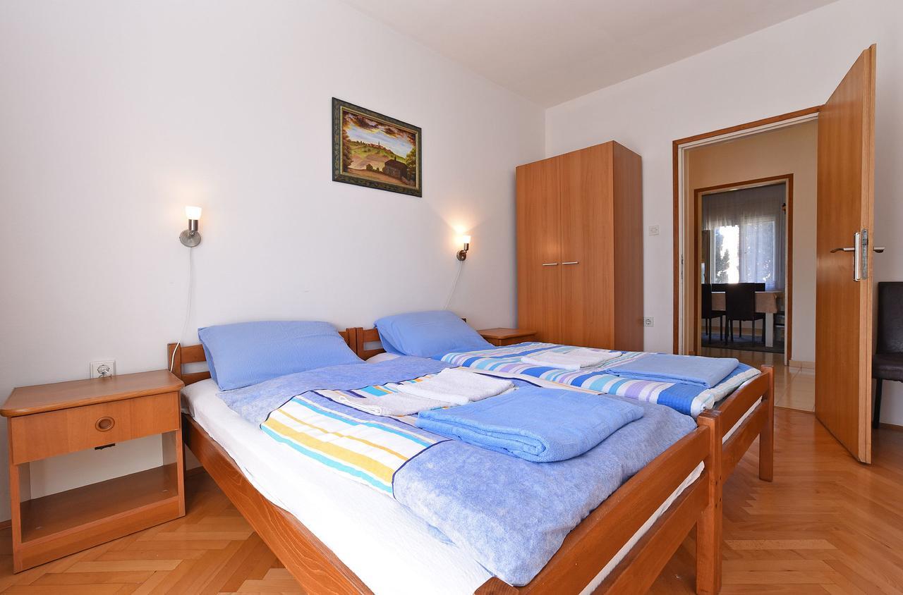 Apartments Josip 74 Pula Exterior foto